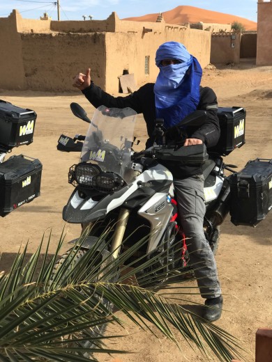Motosikletle Sahra Çölü'nde
