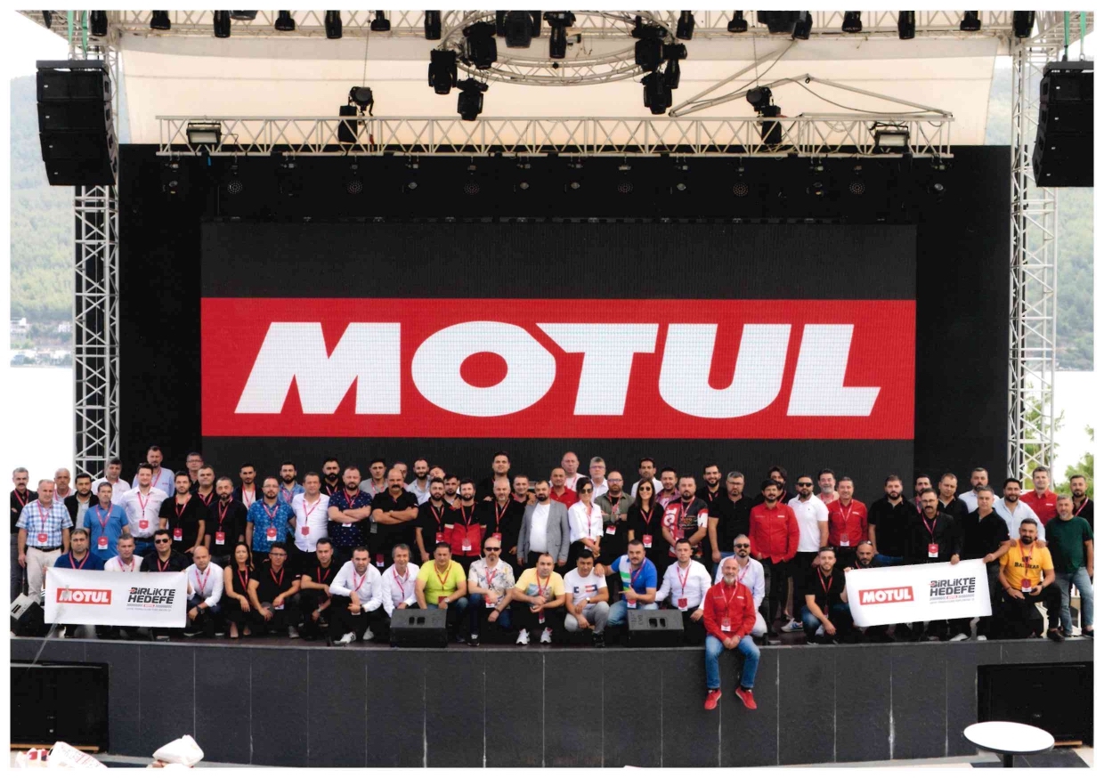 MOTUL SATIŞ EKİPLERİ İLE “BİRLİKTE HEDEFE” DEDİ
