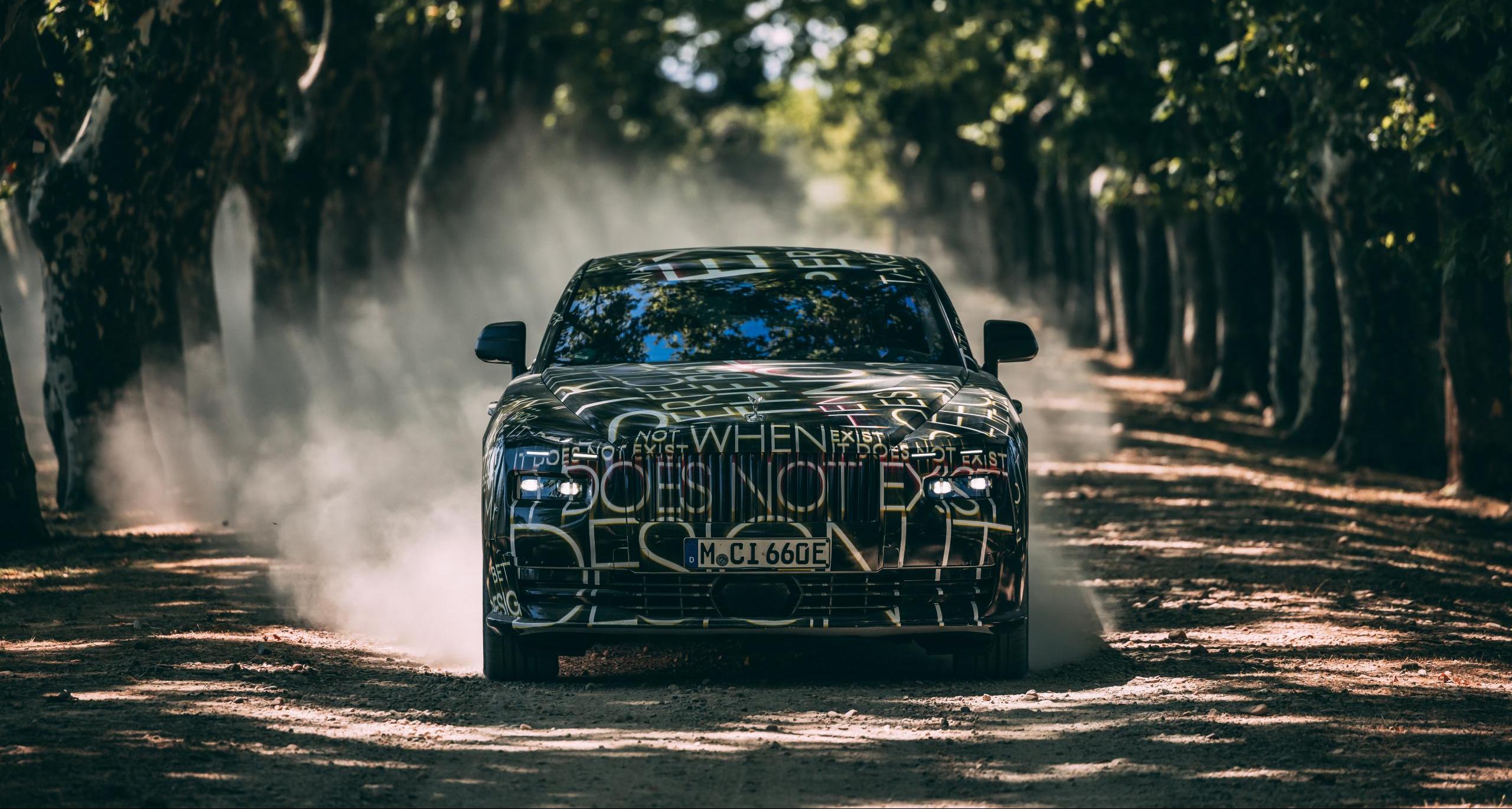 FULL ELEKTRİKLİ ROLLS-ROYCE SPECTRE’IN TESTLERİ DEVAM EDİYOR