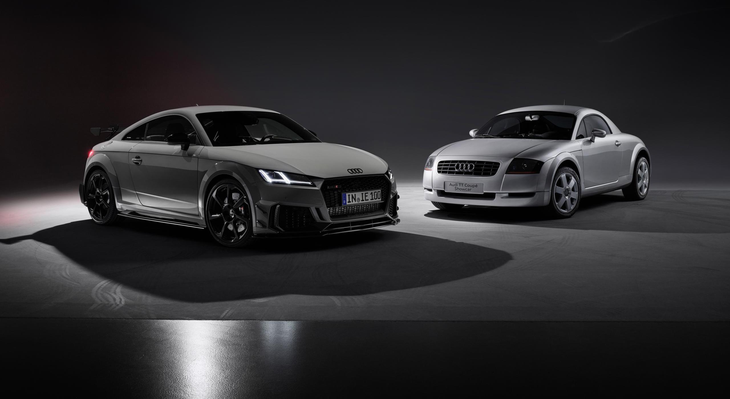 100 adetli sınırlı TT RS Coupe Iconic Edition2