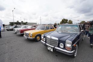 KLASİK OTOMOBİLLERİN ÜSKÜDAR TURU
