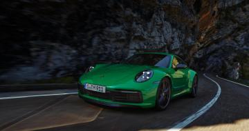 Yeni Porsche 911 Carrera T