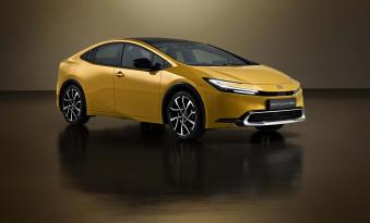 Toyota 5. Nesil Prius’u Dünya Prömiyeriyle Tanıttı