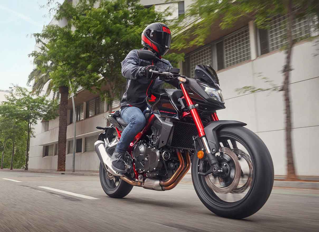 EFSANE HONDA MODELİ HORNET YENİDEN TÜRKİYE’DE