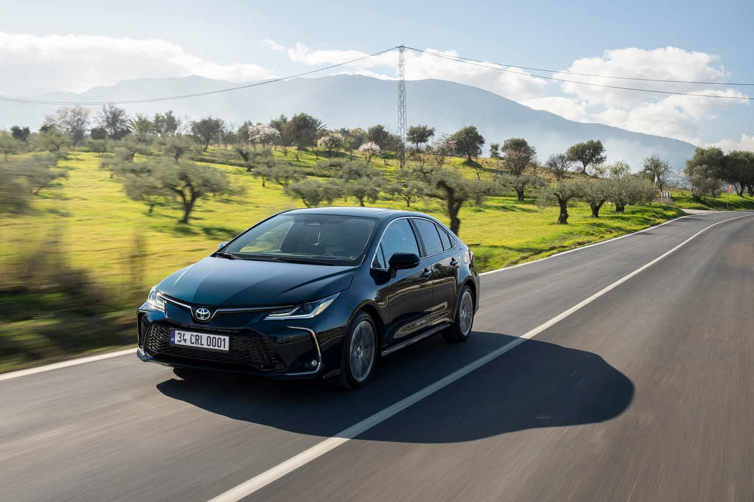TOYOTA’DAN 5. NESİL HİBRİT TEKNOLOJİSİ